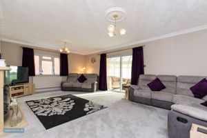 Sitting Room- click for photo gallery